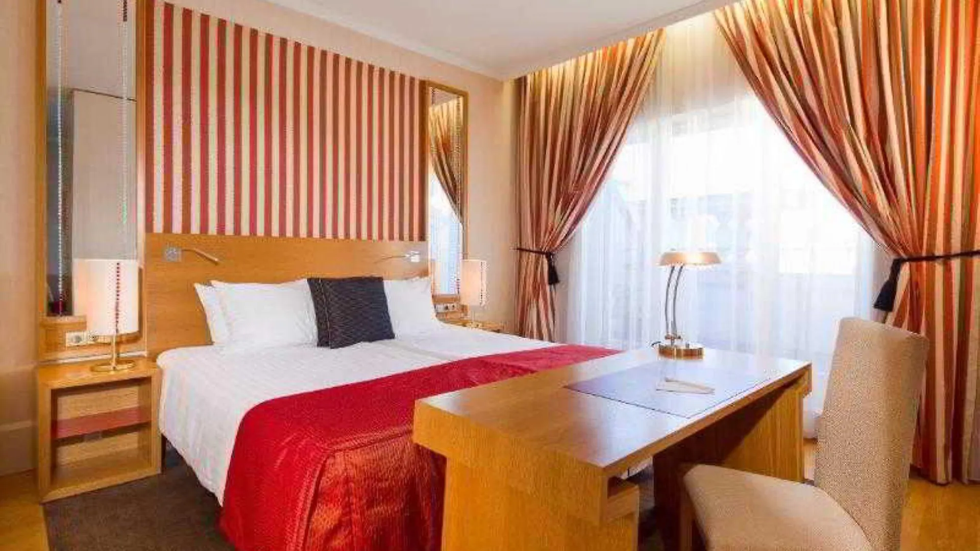 Mamaison Hotel Riverside Прага Чехия