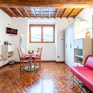  Apartment Ponte Vecchio Romantic & Relax 5 Stelle Italy