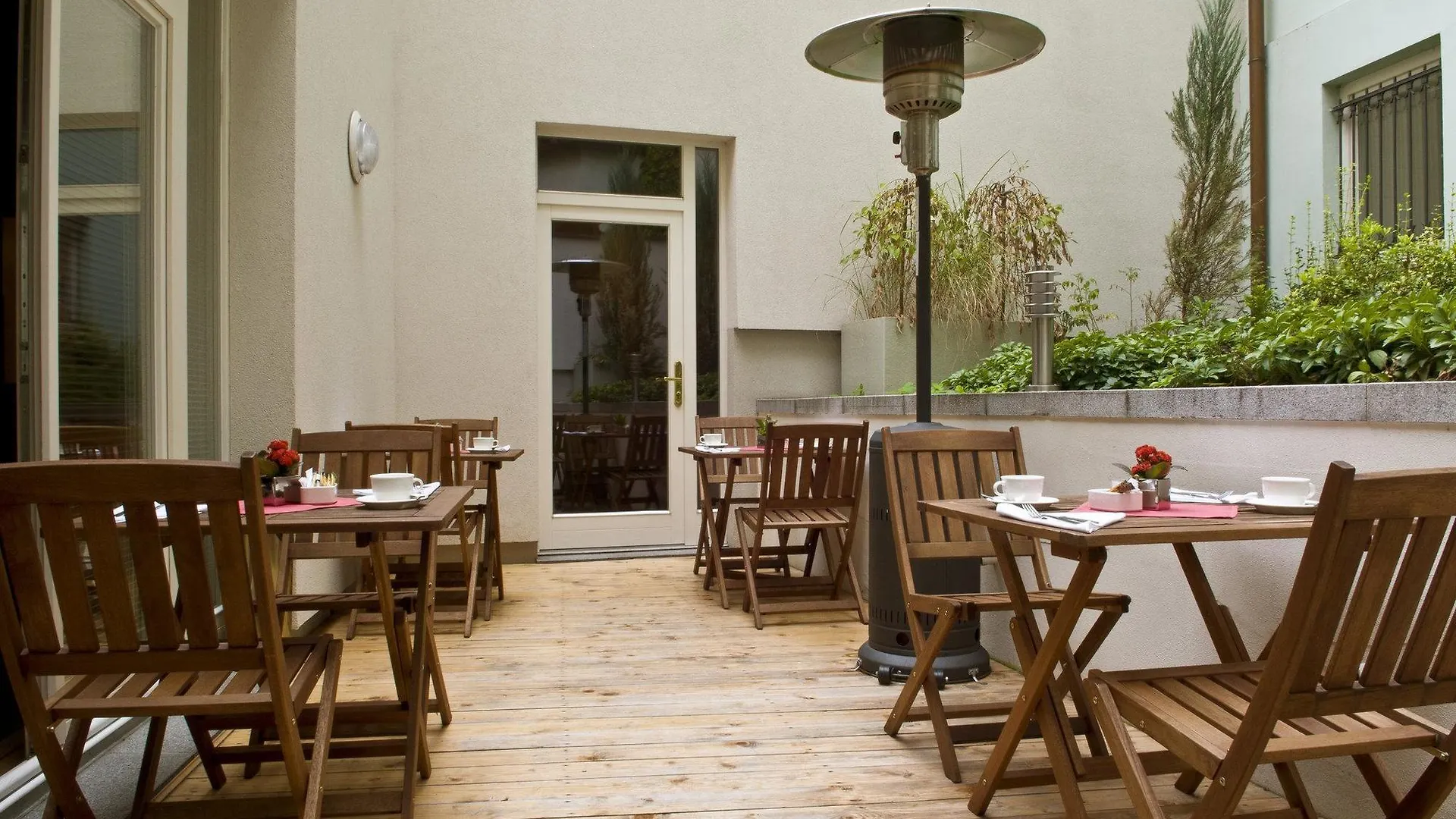 *****  Mamaison Hotel Riverside Prague Czech Republic