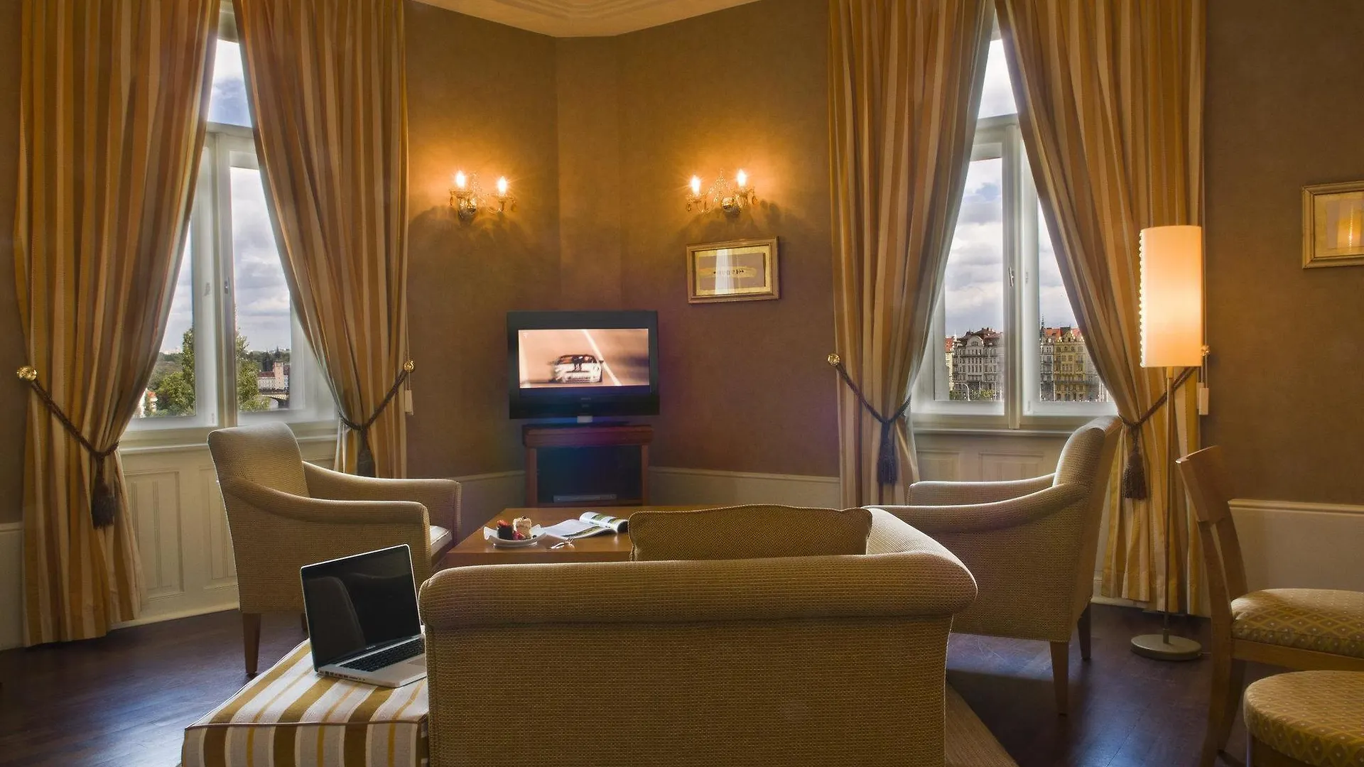 Mamaison Hotel Riverside Prague